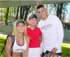 Neesha Joe and Christina.jpg (29261 bytes)